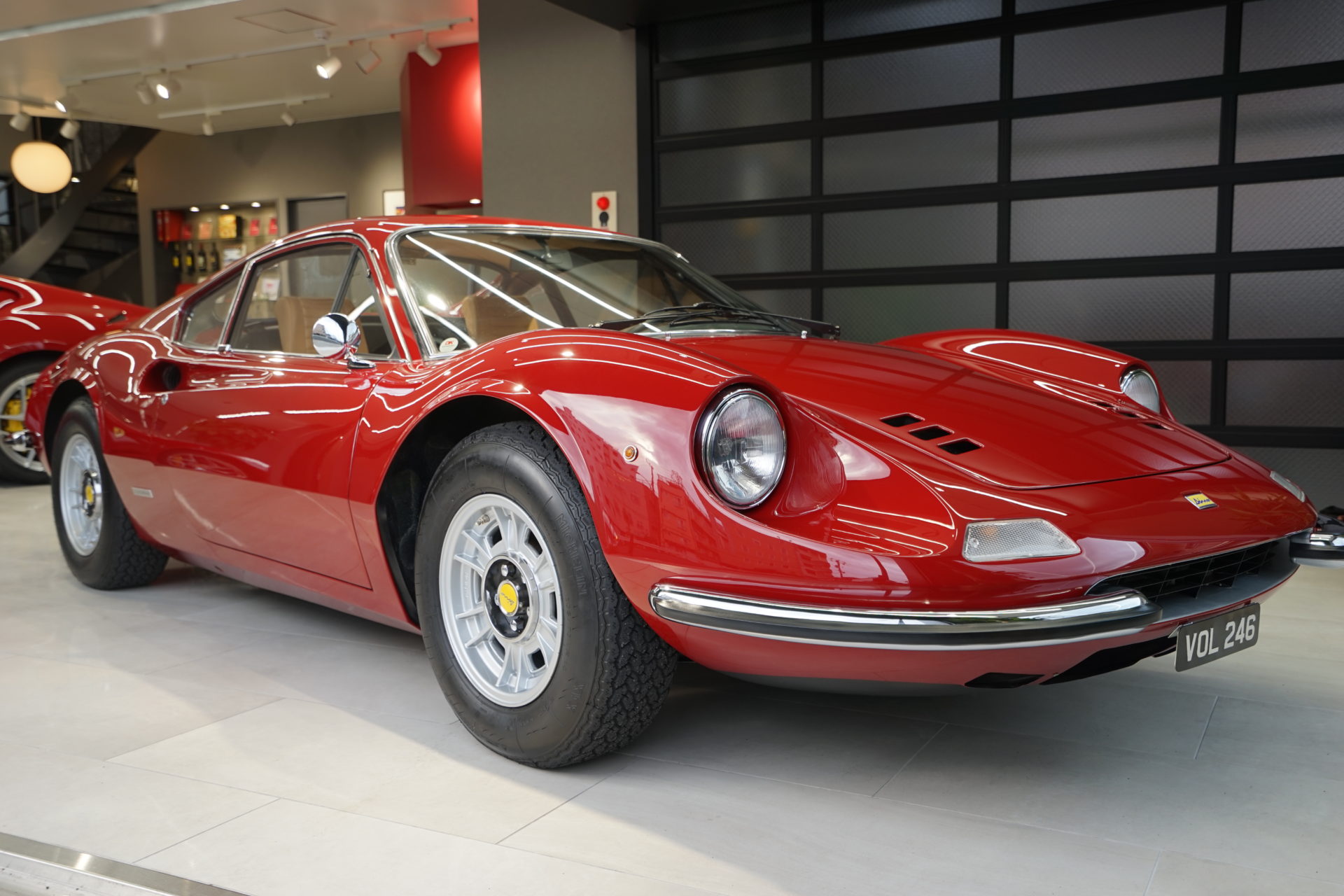 入庫情報 1972y フェラーリ dino 246gt 入庫 輸入車専門店アクセルトレーディング 入庫情報 1972y フェラーリ dino 246gt 入庫 輸入車専門店アクセルトレーディング