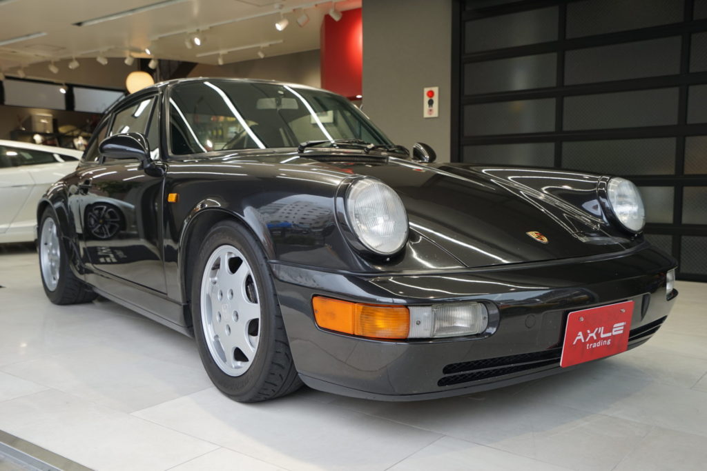 入庫情報 1990ｙポルシェ 964 カレラ4 5ｍｔ車 入庫 輸入車専門店アクセルトレーディング